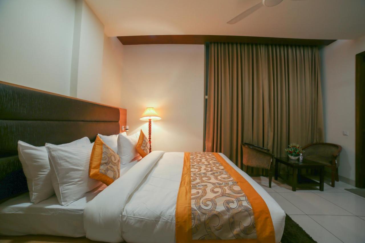 Hotel Grand Regency By Jmd Group Near Delhi Igi Airport Nuova Delhi Esterno foto